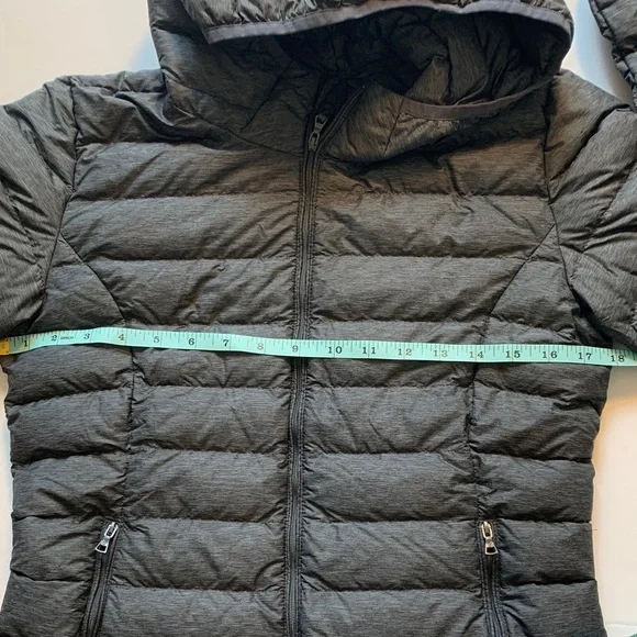 TNA women’s size small dark, charcoal, gray Hooded down Jacket - Picture 11 of 14